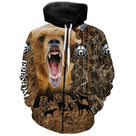 T-shirt all-over marron unisexe avec ours rugissant féroce et silhouettes loups, prénom personnalisé