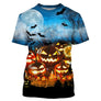 T-shirt Halloween all-over avec alignement de citrouilles jack-o-lantern aux visages variés sous lune blanche immense et