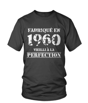 T-shirt col rond gris anthracite Fabriqué en 1960 Vieilli à la perfection lettrage blanc vintage, vue de face