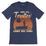 Herren-Fischer-Humor-Geschenk, Forellenangeln, lustiges Fischer-T-Shirt, nah an der Forelle, weit weg von den Arschlöchern